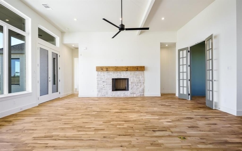 254 Ozro Road, Venus, TX 76084, 4 Bedrooms Bedrooms, ,3 BathroomsBathrooms,Residential,For Sale,254 Ozro Road,20875784