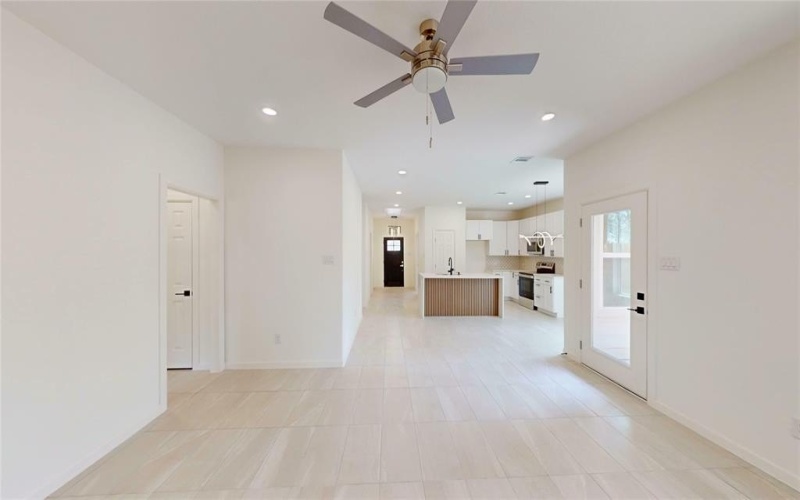 2227 Stoneman Street, Dallas, TX 75215, 4 Bedrooms Bedrooms, ,2 BathroomsBathrooms,Residential,For Sale,2227 Stoneman Street,20873507
