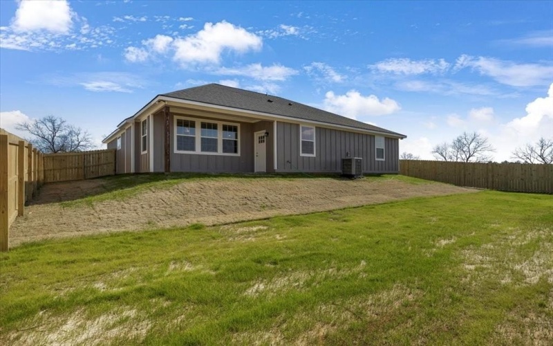 222 Nolan Farms Boulevard, Winona, TX 75792, 3 Habitaciones Habitaciones , ,2 BañosBaños,Residential,En Venta,222 Nolan Farms Boulevard,20876503