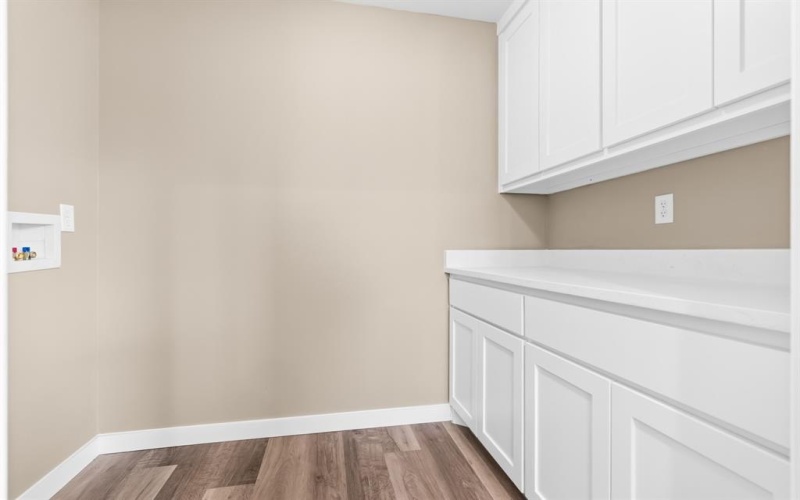 202 Robbins Street, Cleburne, TX 76031, 3 Bedrooms Bedrooms, ,2 BathroomsBathrooms,Residential,For Sale,202 Robbins Street,20876519