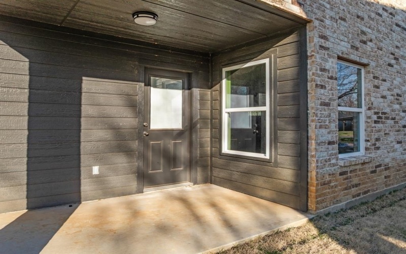 202 Robbins Street, Cleburne, TX 76031, 3 Bedrooms Bedrooms, ,2 BathroomsBathrooms,Residential,For Sale,202 Robbins Street,20876519