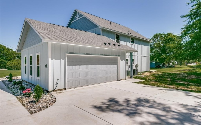 314 Oak Creek Drive, Tool, TX 75143, 4 Habitaciones Habitaciones , ,2 BañosBaños,Residential,En Venta,314 Oak Creek Drive,20876628