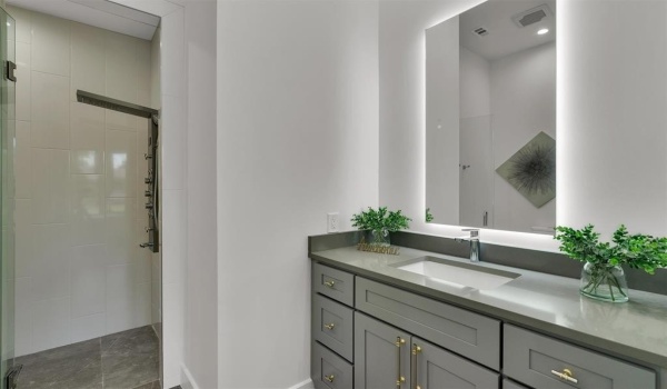 3932 Cortez Drive, Dallas, TX 75220, 6 Habitaciones Habitaciones , ,6 BañosBaños,Residential,En Venta,3932 Cortez Drive,20876702