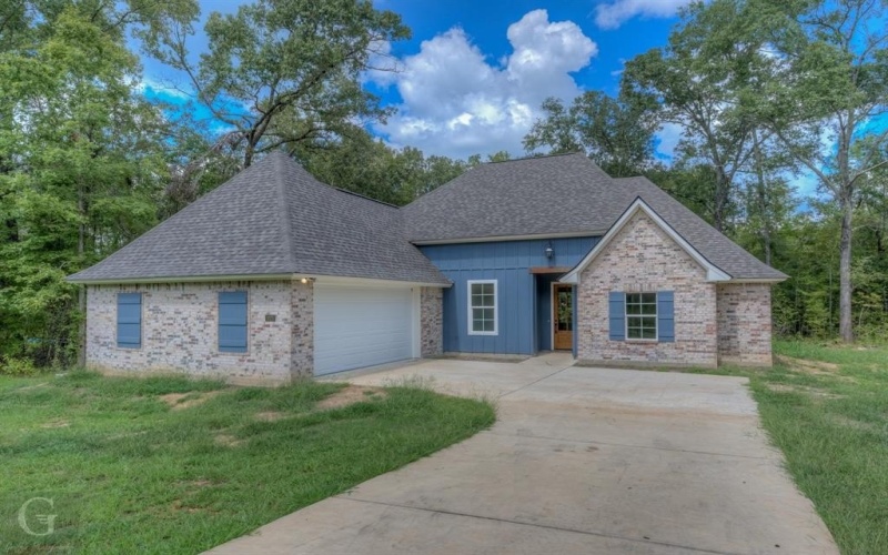 1025 Voss Road, Stonewall, LA 71078, 4 Bedrooms Bedrooms, ,2 BathroomsBathrooms,Residential,For Sale,1025 Voss Road,20877030