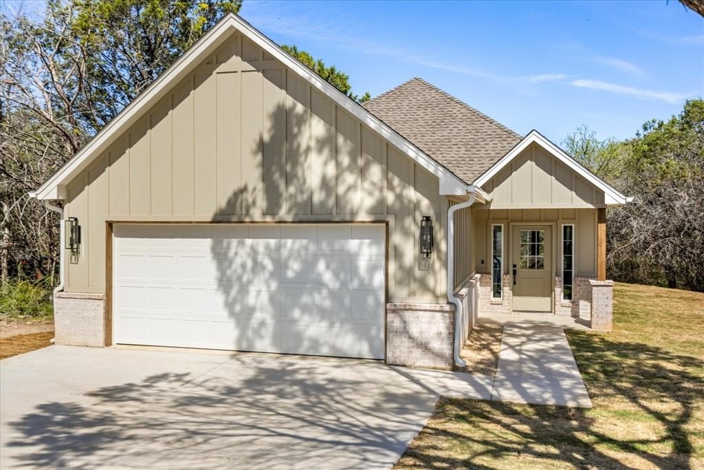 832 Blackfoot Court, Granbury, TX 76048, 3 Bedrooms Bedrooms, ,2 BathroomsBathrooms,Residential,For Sale,832 Blackfoot Court,20877136
