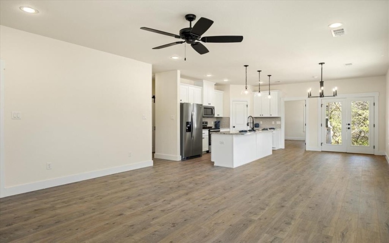 832 Blackfoot Court, Granbury, TX 76048, 3 Bedrooms Bedrooms, ,2 BathroomsBathrooms,Residential,For Sale,832 Blackfoot Court,20877136