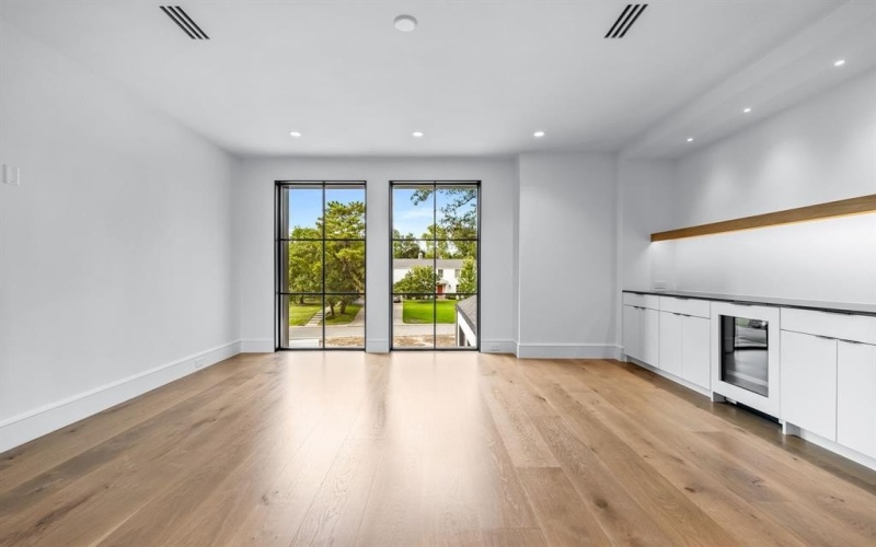 5536 Wateka Drive, Dallas, TX 75209, 5 Bedrooms Bedrooms, ,6 BathroomsBathrooms,Residential,For Sale,5536 Wateka Drive,20880122