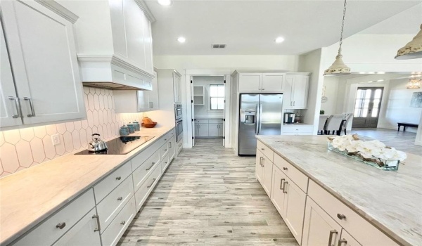 115 Cedar Mountain Drive, Weatherford, TX 76085, 3 Bedrooms Bedrooms, ,2 BathroomsBathrooms,Residential,For Sale,115 Cedar Mountain Drive,20880134