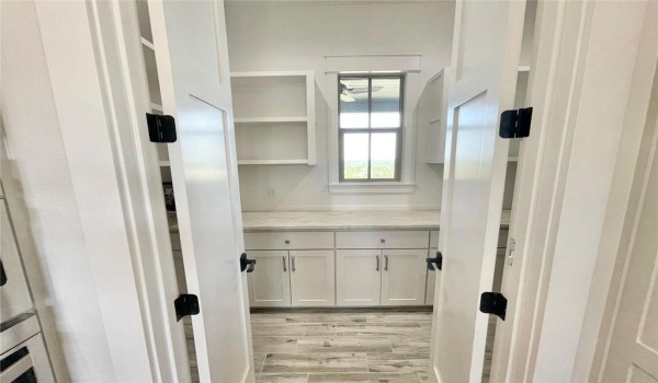 115 Cedar Mountain Drive, Weatherford, TX 76085, 3 Bedrooms Bedrooms, ,2 BathroomsBathrooms,Residential,For Sale,115 Cedar Mountain Drive,20880134