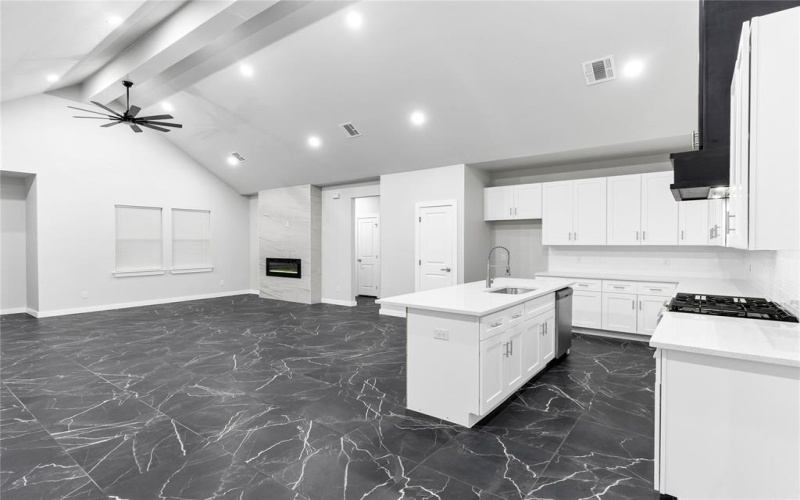 544 Highview Court, Godley, TX 76044, 4 Habitaciones Habitaciones , ,2 BañosBaños,Residential,En Venta,544 Highview Court,20878081