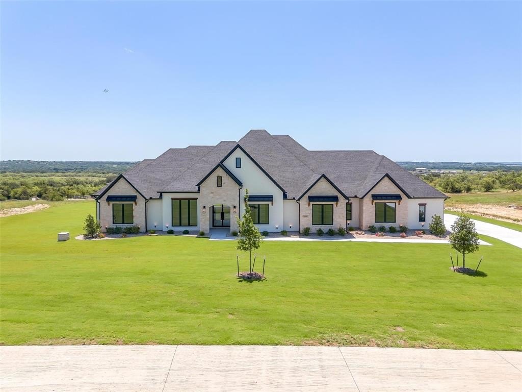 2030 Verona Drive, Weatherford, TX 76087, 4 Bedrooms Bedrooms, ,3 BathroomsBathrooms,Residential,For Sale,2030 Verona Drive,20878107