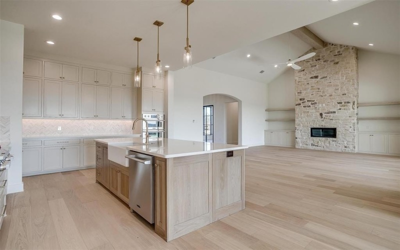 2030 Verona Drive, Weatherford, TX 76087, 4 Bedrooms Bedrooms, ,3 BathroomsBathrooms,Residential,For Sale,2030 Verona Drive,20878107