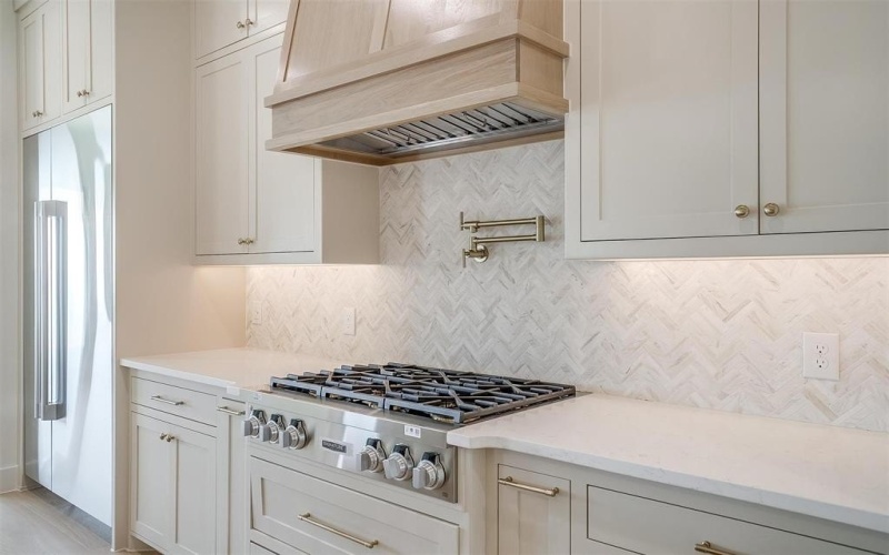 2030 Verona Drive, Weatherford, TX 76087, 4 Bedrooms Bedrooms, ,3 BathroomsBathrooms,Residential,For Sale,2030 Verona Drive,20878107