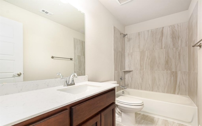 2605 Glasgow Drive, Denton, TX 76207, 4 Habitaciones Habitaciones , ,3 BañosBaños,Residential,En Venta,2605 Glasgow Drive,20880175