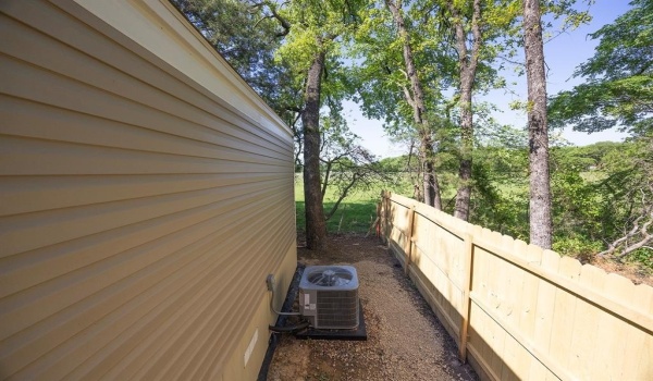 130 Meadowlark Lane, Mabank, TX 75156, 3 Bedrooms Bedrooms, ,2 BathroomsBathrooms,Residential,For Sale,130 Meadowlark Lane,20880183