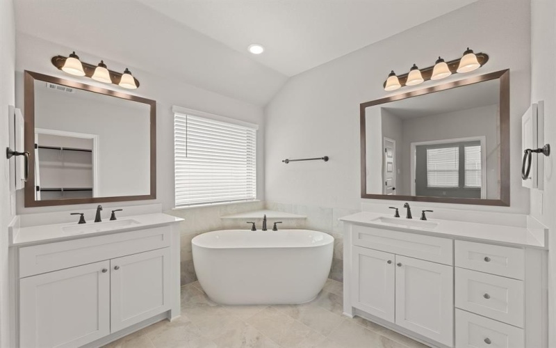 733 Carriage Hill Road, Midlothian, TX 76065, 4 Habitaciones Habitaciones , ,3 BañosBaños,Residential,En Venta,733 Carriage Hill Road,20880191