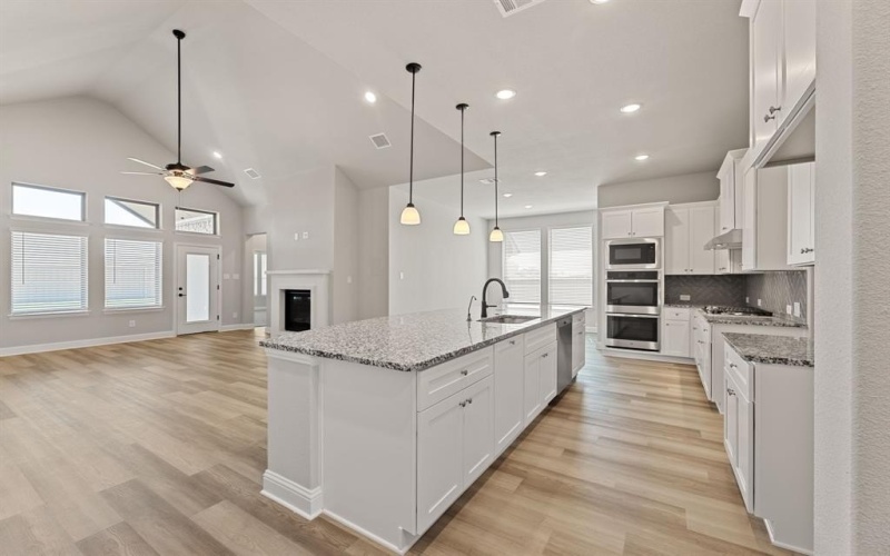 733 Carriage Hill Road, Midlothian, TX 76065, 4 Habitaciones Habitaciones , ,3 BañosBaños,Residential,En Venta,733 Carriage Hill Road,20880191