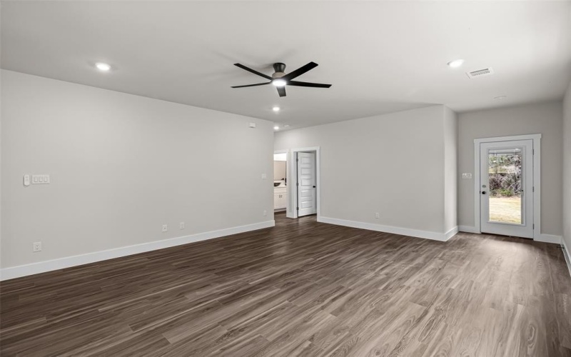 4713 Pecos Drive, Granbury, TX 76048, 3 Bedrooms Bedrooms, ,2 BathroomsBathrooms,Residential,For Sale,4713 Pecos Drive,20878241