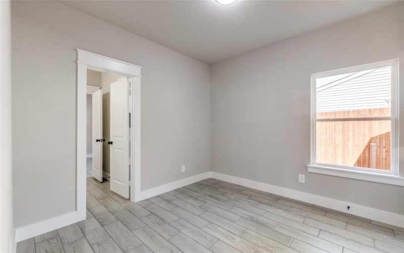 1508 Dale Drive, Arlington, TX 76010, 4 Bedrooms Bedrooms, ,3 BathroomsBathrooms,Residential,For Sale,1508 Dale Drive,20878290
