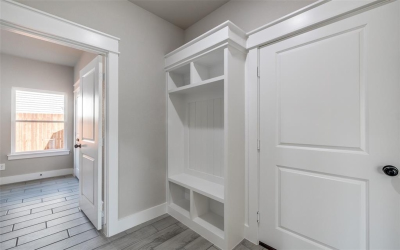 1508 Dale Drive, Arlington, TX 76010, 4 Bedrooms Bedrooms, ,3 BathroomsBathrooms,Residential,For Sale,1508 Dale Drive,20878290