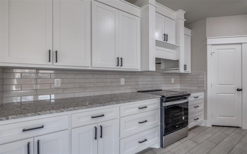 1508 Dale Drive, Arlington, TX 76010, 4 Bedrooms Bedrooms, ,3 BathroomsBathrooms,Residential,For Sale,1508 Dale Drive,20878290