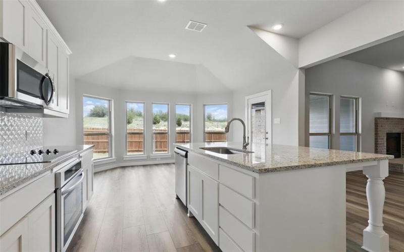 116 Mesa Drive, Glen Rose, TX 76043, 3 Bedrooms Bedrooms, ,2 BathroomsBathrooms,Residential,For Sale,116 Mesa Drive,20880299