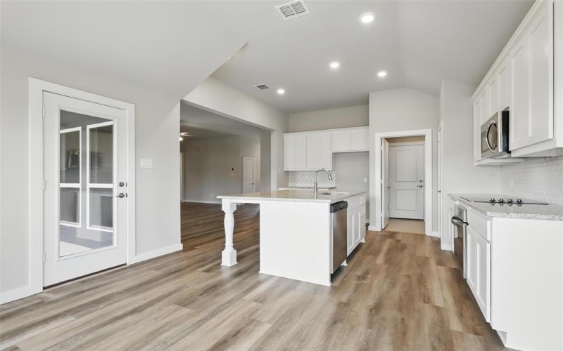 116 Mesa Drive, Glen Rose, TX 76043, 3 Bedrooms Bedrooms, ,2 BathroomsBathrooms,Residential,For Sale,116 Mesa Drive,20880299