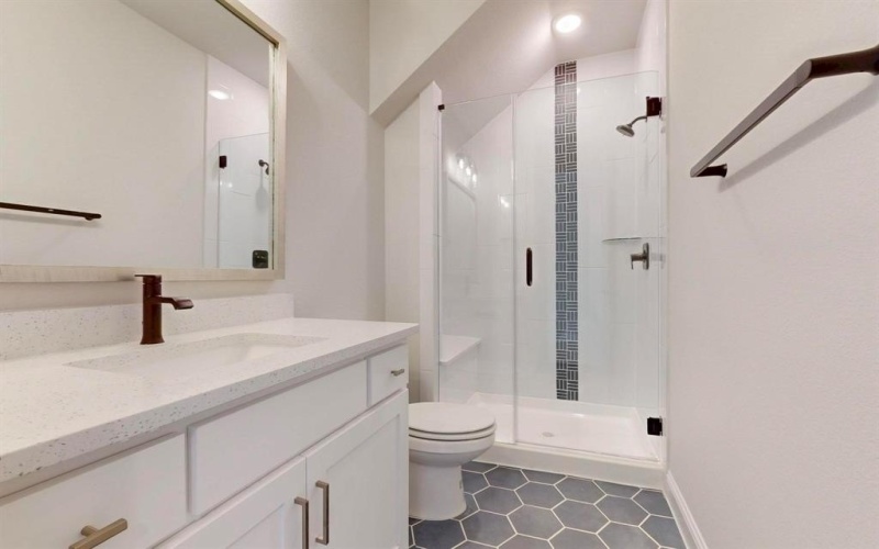 2212 Fairwater Mews, Rowlett, TX 75088, 4 Bedrooms Bedrooms, ,3 BathroomsBathrooms,Residential,For Sale,2212 Fairwater Mews,20880361