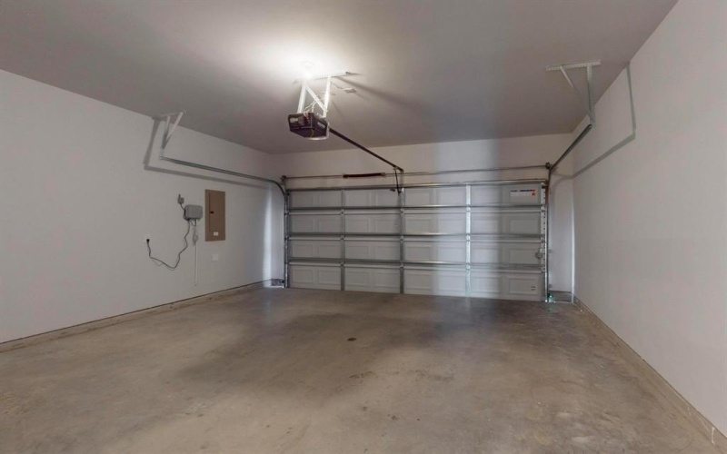 2212 Fairwater Mews, Rowlett, TX 75088, 4 Bedrooms Bedrooms, ,3 BathroomsBathrooms,Residential,For Sale,2212 Fairwater Mews,20880361