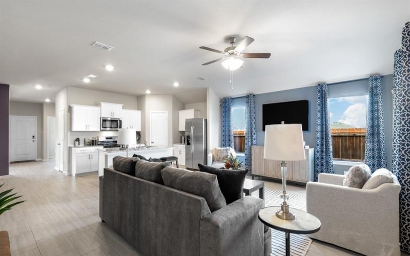 9429 MOUNTAIN PASS Drive, Fort Worth, TX 76108, 4 Bedrooms Bedrooms, ,3 BathroomsBathrooms,Residential,For Sale,9429 MOUNTAIN PASS Drive,20878472