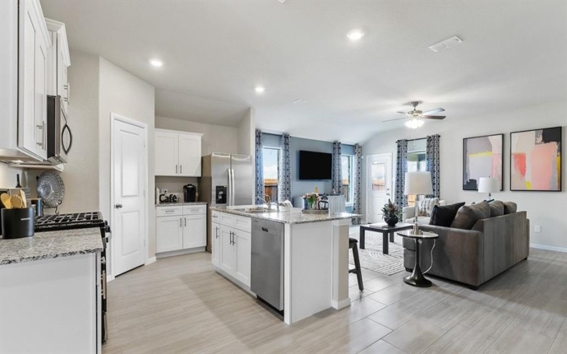 9429 MOUNTAIN PASS Drive, Fort Worth, TX 76108, 4 Bedrooms Bedrooms, ,3 BathroomsBathrooms,Residential,For Sale,9429 MOUNTAIN PASS Drive,20878472