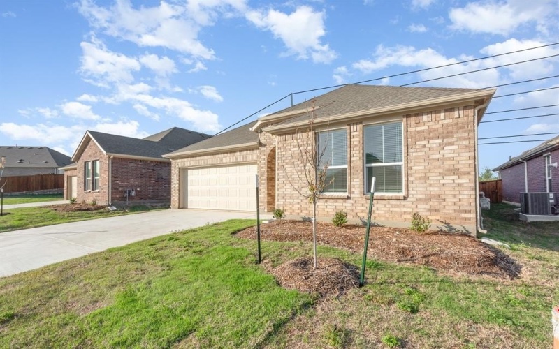 10005 Standardbred Drive, Providence Village, TX 76227, 4 Bedrooms Bedrooms, ,2 BathroomsBathrooms,Residential Lease,For Rent,10005 Standardbred Drive,20880437