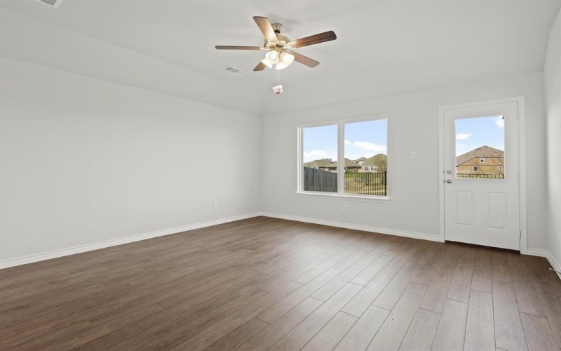 5036 Cervinae Road, Fort Worth, TX 76036, 4 Bedrooms Bedrooms, ,3 BathroomsBathrooms,Residential,For Sale,5036 Cervinae Road,20878562