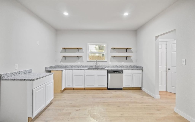 3323 Rutledge Street, Dallas, TX 75215, 3 Bedrooms Bedrooms, ,2 BathroomsBathrooms,Residential,For Sale,3323 Rutledge Street,20880597