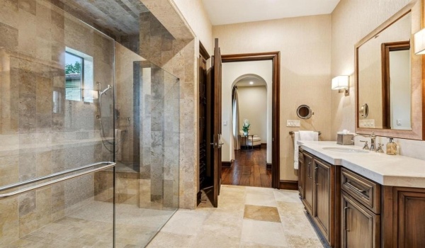 690 S Peytonville Avenue, Southlake, TX 76092, 5 Bedrooms Bedrooms, ,6 BathroomsBathrooms,Residential,For Sale,690 S Peytonville Avenue,20878672
