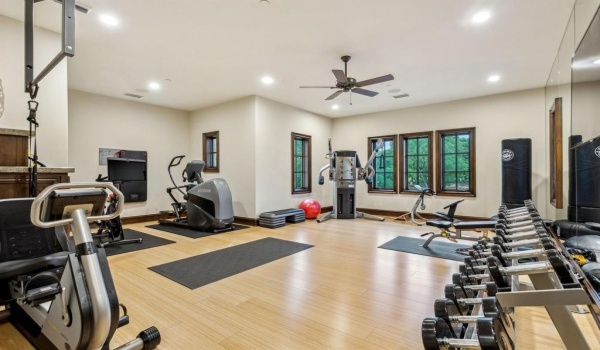 690 S Peytonville Avenue, Southlake, TX 76092, 5 Bedrooms Bedrooms, ,6 BathroomsBathrooms,Residential,For Sale,690 S Peytonville Avenue,20878672