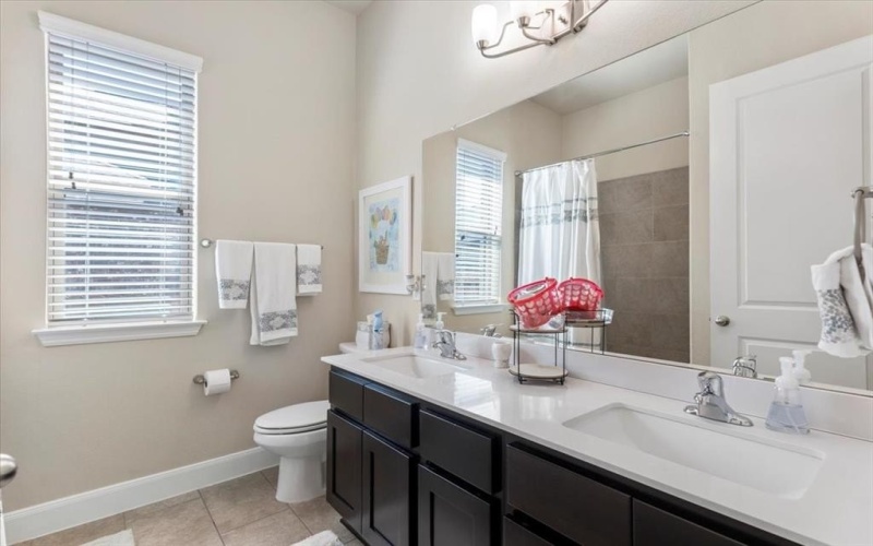 702 Old Settlers Drive, San Marcos, TX 78666, 4 Bedrooms Bedrooms, ,3 BathroomsBathrooms,Residential,For Sale,702 Old Settlers Drive,20878686