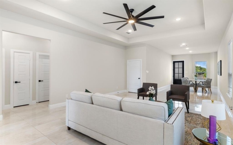 2144 RW Bivens Lane, Fort Worth, TX 76105, 3 Bedrooms Bedrooms, ,2 BathroomsBathrooms,Residential,For Sale,2144 RW Bivens Lane,20878821