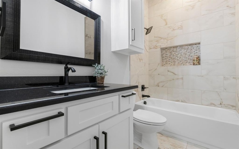 2144 RW Bivens Lane, Fort Worth, TX 76105, 3 Bedrooms Bedrooms, ,2 BathroomsBathrooms,Residential,For Sale,2144 RW Bivens Lane,20878821