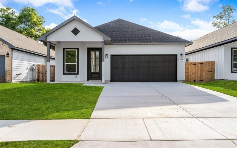 2144 RW Bivens Lane, Fort Worth, TX 76105, 3 Bedrooms Bedrooms, ,2 BathroomsBathrooms,Residential,For Sale,2144 RW Bivens Lane,20878821
