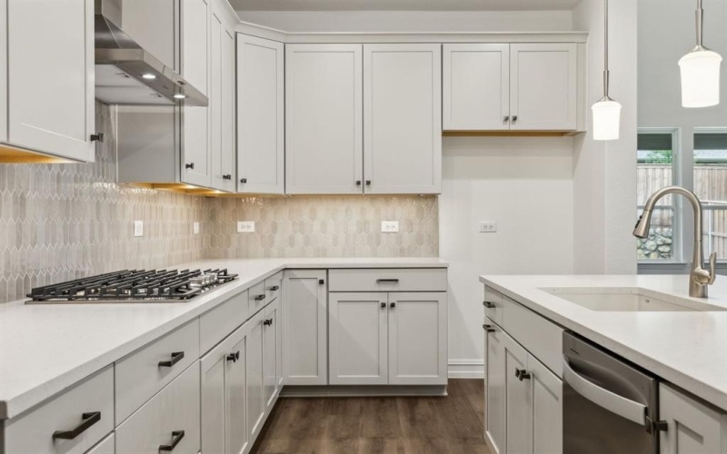 348 Brooklawn Avenue, Little Elm, TX 76227, 5 Bedrooms Bedrooms, ,5 BathroomsBathrooms,Residential,For Sale,348 Brooklawn Avenue,20877169