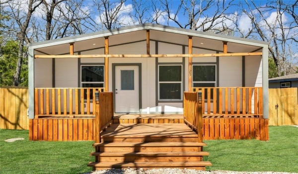 125 Allen Street, Mabank, TX 75156, 3 Habitaciones Habitaciones , ,2 BañosBaños,Residential,En Venta,125 Allen Street,20879285