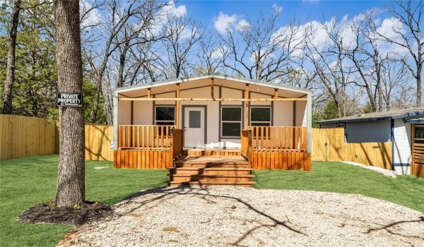125 Allen Street, Mabank, TX 75156, 3 Habitaciones Habitaciones , ,2 BañosBaños,Residential,En Venta,125 Allen Street,20879285