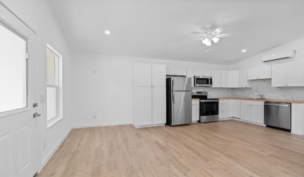 125 Allen Street, Mabank, TX 75156, 3 Habitaciones Habitaciones , ,2 BañosBaños,Residential,En Venta,125 Allen Street,20879285