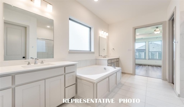 6912 Crystal Springs Drive, McKinney, TX 75070, 3 Bedrooms Bedrooms, ,3 BathroomsBathrooms,Residential,For Sale,6912 Crystal Springs Drive,20879399