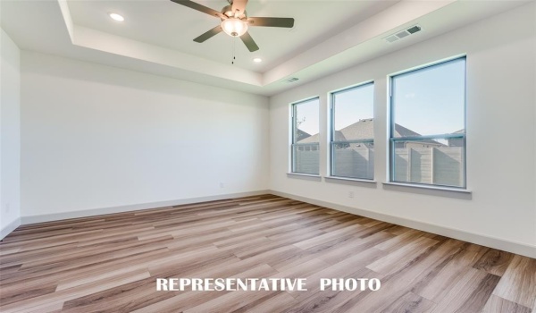 6912 Crystal Springs Drive, McKinney, TX 75070, 3 Bedrooms Bedrooms, ,3 BathroomsBathrooms,Residential,For Sale,6912 Crystal Springs Drive,20879399