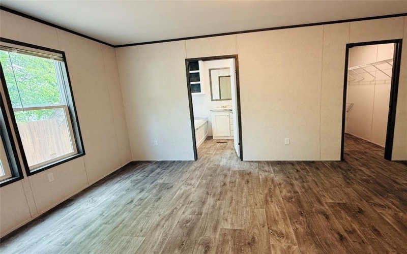 3005 Elmwood Drive, Granbury, TX 76048, 3 Habitaciones Habitaciones , ,2 BañosBaños,Residential,En Venta,3005 Elmwood Drive,20877258