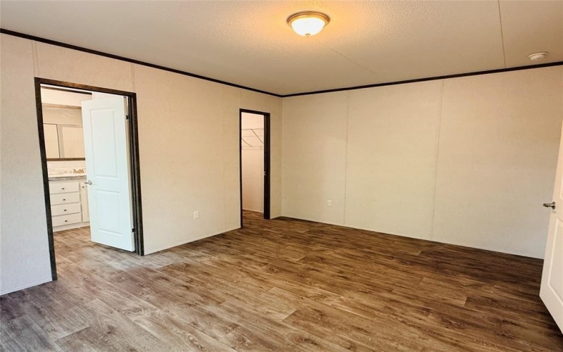 3005 Elmwood Drive, Granbury, TX 76048, 3 Habitaciones Habitaciones , ,2 BañosBaños,Residential,En Venta,3005 Elmwood Drive,20877258