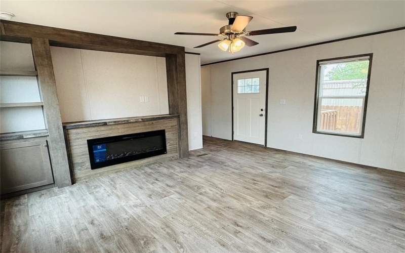 3005 Elmwood Drive, Granbury, TX 76048, 3 Habitaciones Habitaciones , ,2 BañosBaños,Residential,En Venta,3005 Elmwood Drive,20877258