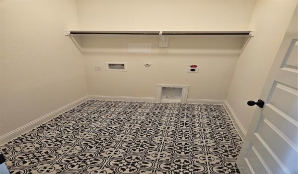 2601 Silo Lane, Howe, TX 75495, 5 Bedrooms Bedrooms, ,5 BathroomsBathrooms,Residential,For Sale,2601 Silo Lane,20879471
